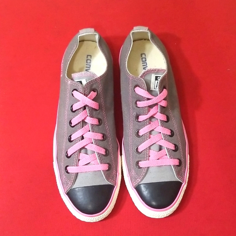 CONVERSE SNEAKERS